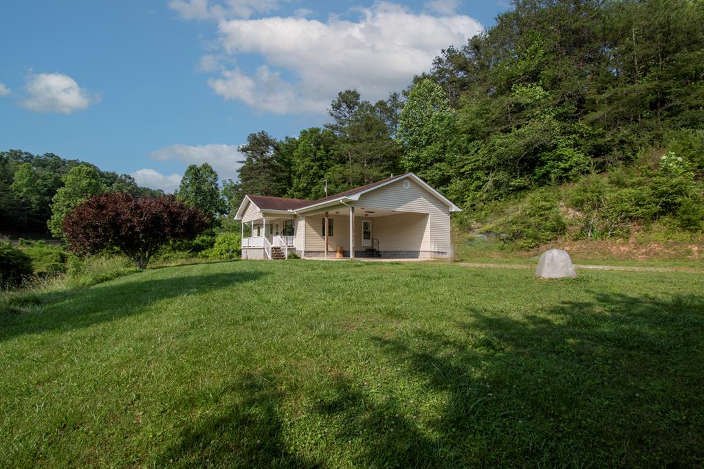 139 Duncan Road Murphy, NC 28906 - Photo 1 of 39 Main View