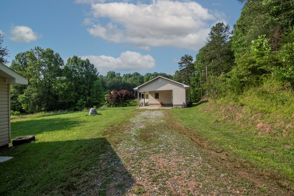 139 Duncan Road Murphy, NC 28906 - Photo 4 of 39