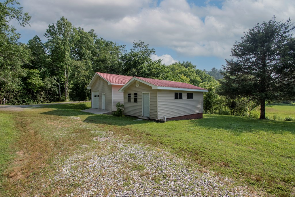 139 Duncan Road Murphy, NC 28906 - Photo 10 of 39