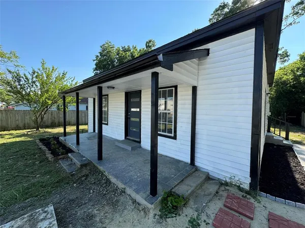 $299,000 | 309 South Louisiana Drive, Celina, TX 75009