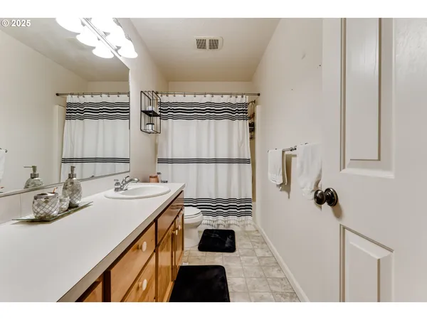 $799,000 | 3428 River Pointe Drive, Eugene, OR 97408