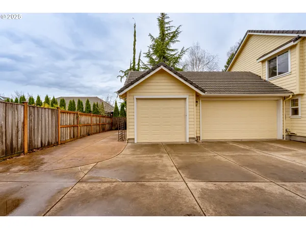 $799,000 | 3428 River Pointe Drive, Eugene, OR 97408
