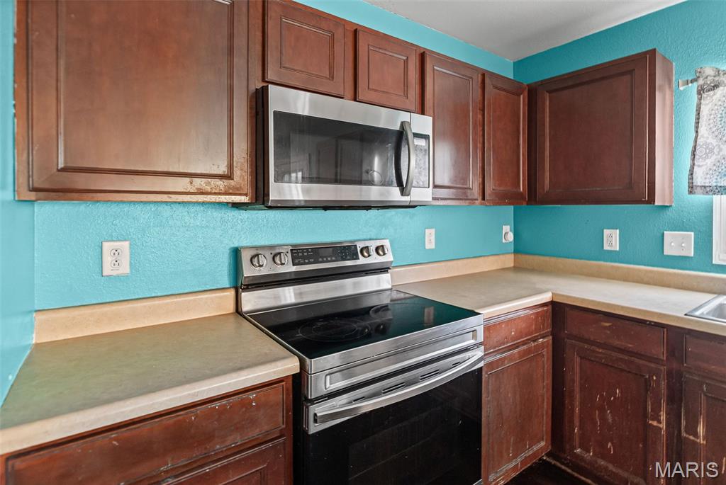 2528 Commons Parkway Belleville, IL 62221 - Photo 11 of 42