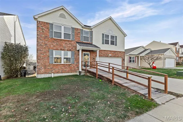 $305,000 | 2528 Commons Parkway, Belleville, IL 62221