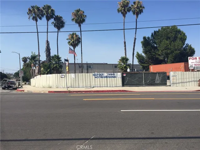 a car parked in front of a house