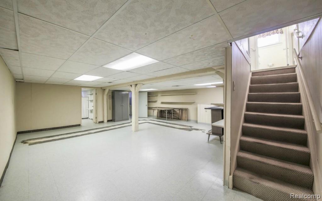 23640 Tuck Road Farmington, MI 48336 - Photo 19 of 21