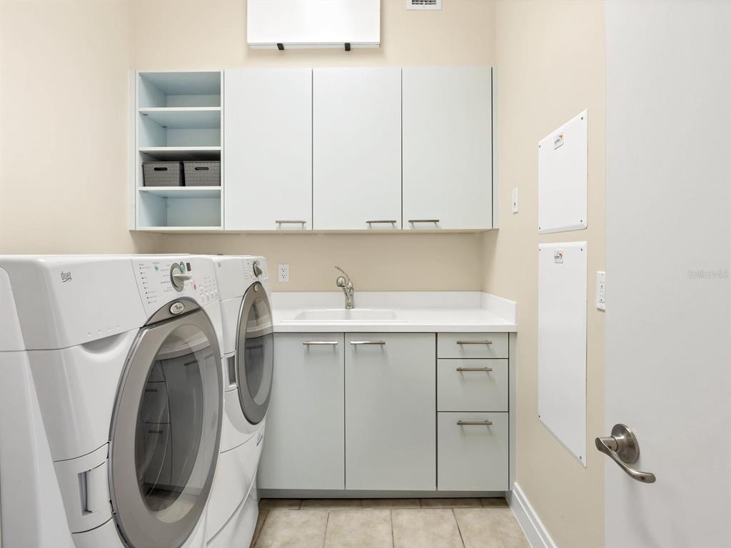 6512 Midnight Pass Road, Unit 504 Sarasota, FL 34242 - Photo 33 of 59