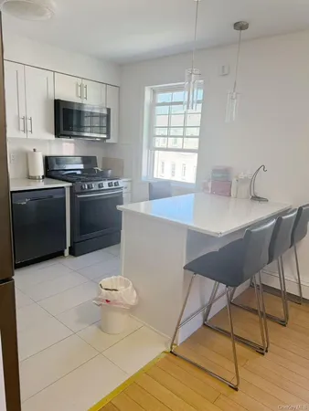 $439,000 | 22305 69th Avenue, Unit A | Oakland Gardens