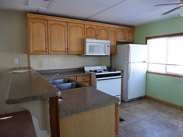 11 Juniper Street Exeter, NH 03833 - Photo 5 of 26