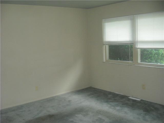 4047 Williams Road Groveport, OH 43125 - Photo 3 of 9