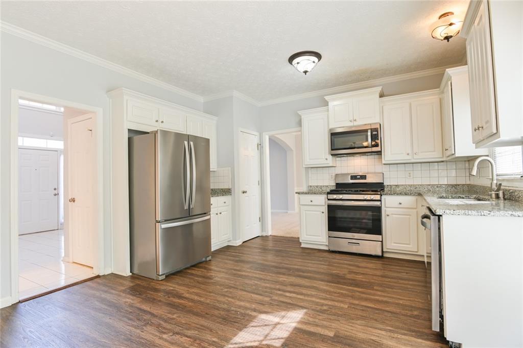 159 Roberts Road Suwanee, GA 30024 - Photo 16 of 51