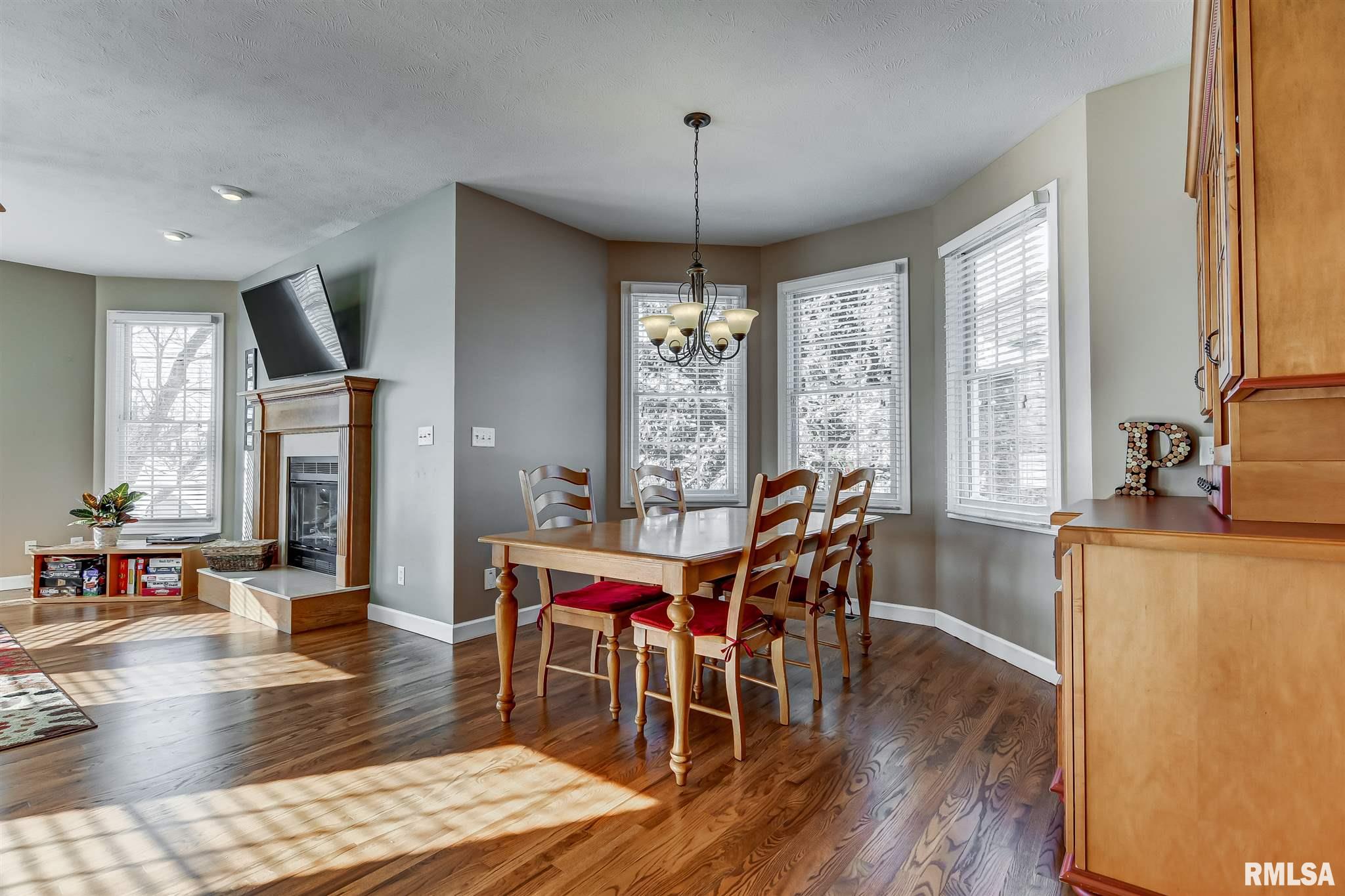 4413 Blackwolf Road Springfield, IL 62711 - Photo 10 of 50 Gallery Image 10