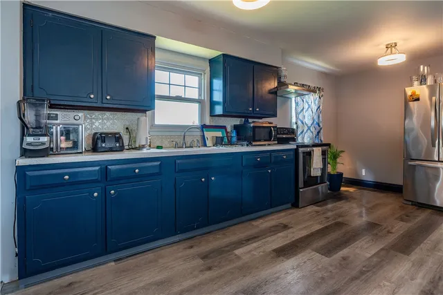 $549,900 | 74 Brookhaven Drive, East Providence, RI 02914