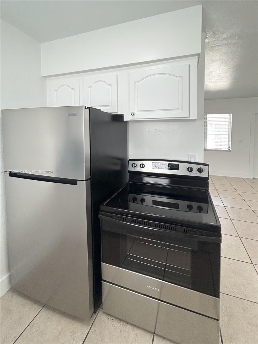 775 Northeast 128th St Unit 2  