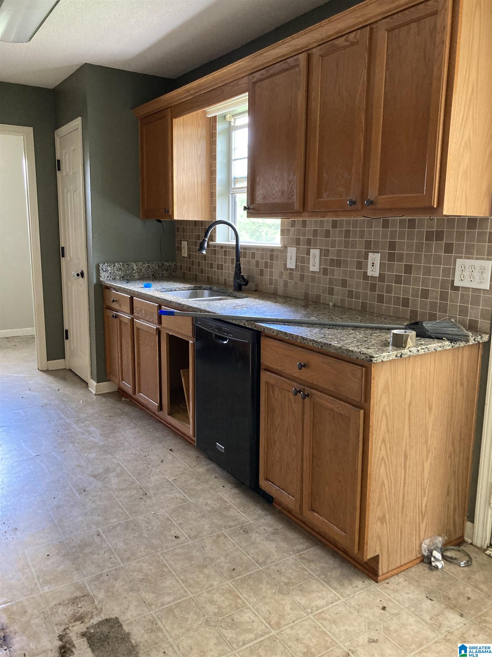 7743 Old Bradford Road Pinson, AL 35126 - Photo 16 of 24
