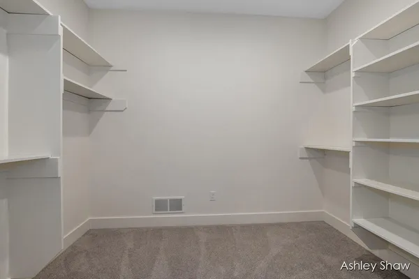 $548,520 | 1468 Maplewood Drive, Unit 9, Jenison, MI 49428