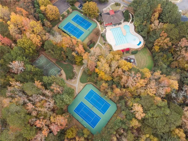 $585,000 | 4008 Creekshire Trail, Canton, GA 30115