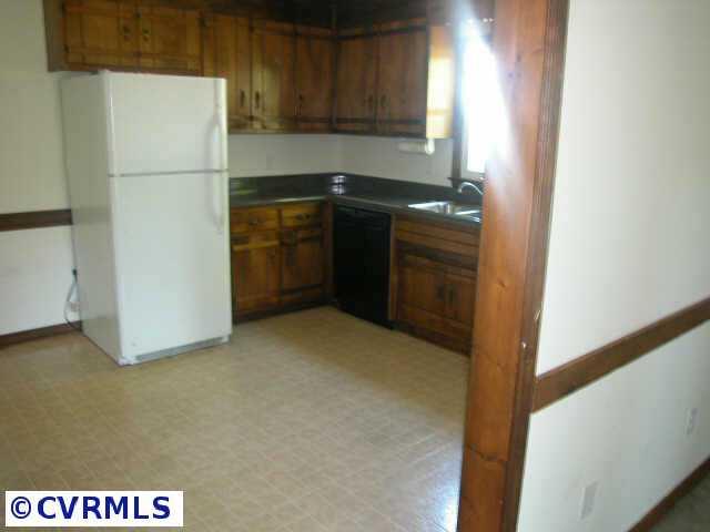13719 Willowynde Road Chester, VA 23836 - Photo 4 of 4 Gallery Image 4