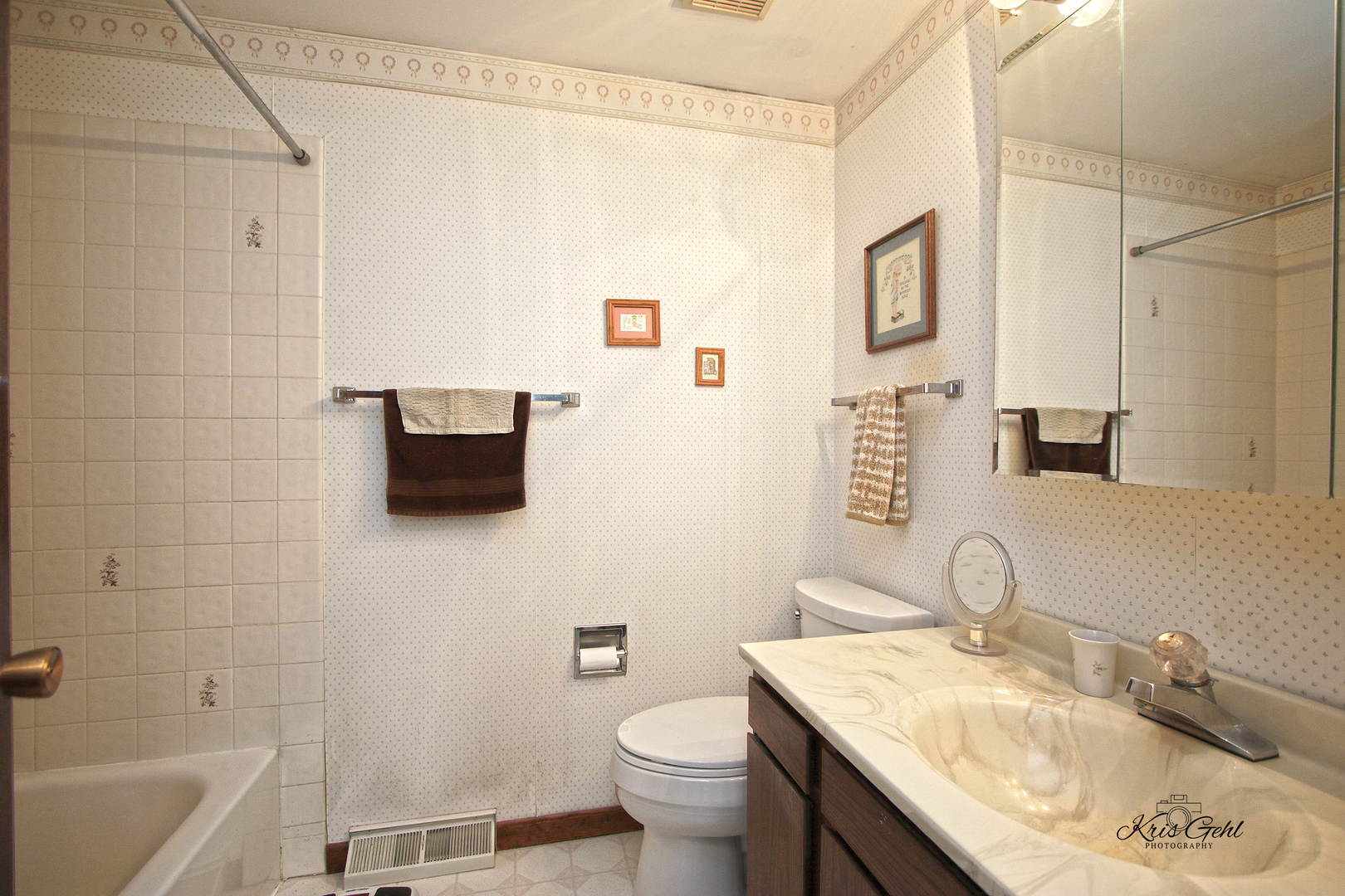 40264 North Regina Road Antioch, IL 60002 - Photo 17 of 22 Gallery Image 17