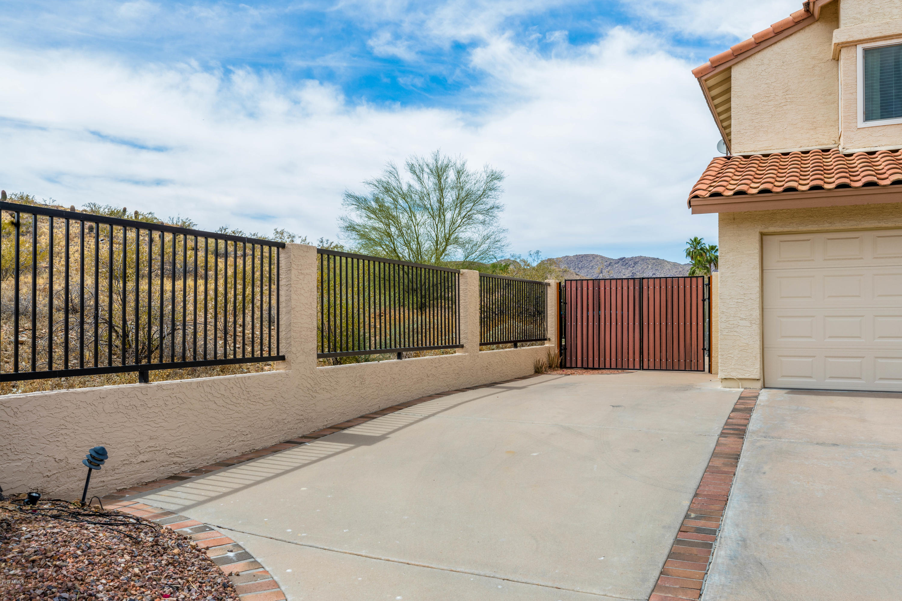 3454 East Rockledge Road Phoenix, AZ 85044 - Photo 25 of 26 RV gate