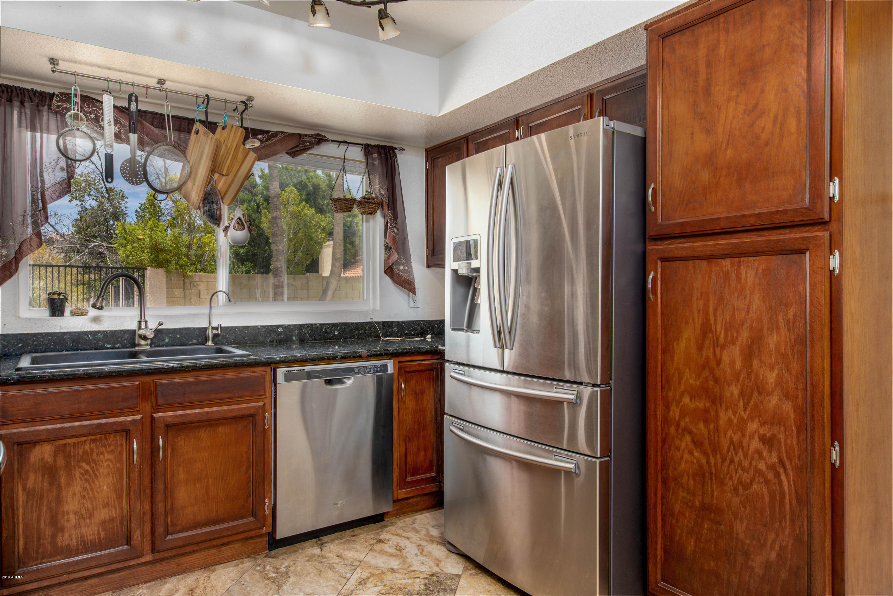 3454 East Rockledge Road Phoenix, AZ 85044 - Photo 10 of 26 Kitchen