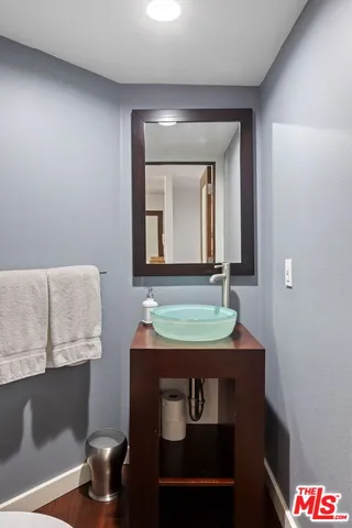 $1,649,000 | 12011 Goshen Avenue, Unit 301, Los Angeles, CA 90049