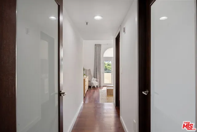 $1,649,000 | 12011 Goshen Avenue, Unit 301, Los Angeles, CA 90049