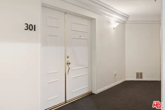 $1,649,000 | 12011 Goshen Avenue, Unit 301, Los Angeles, CA 90049