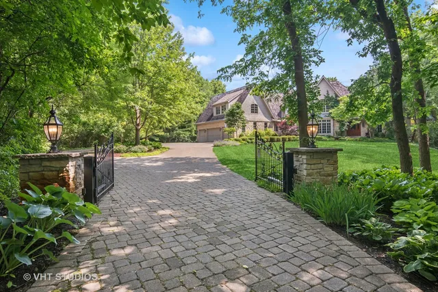 a view of a garden with pathway