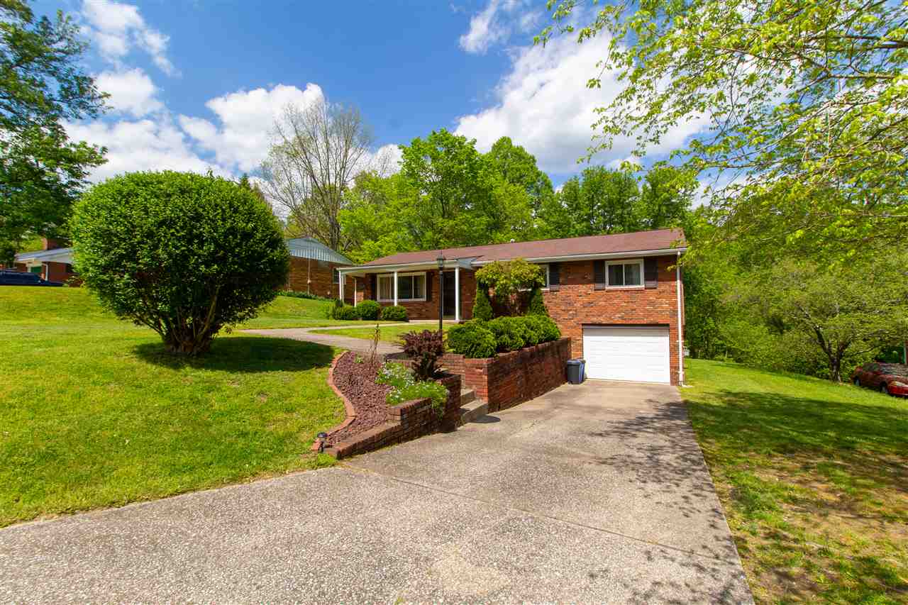 241 Robin Road Russell, KY 41169 - Photo 1 of 1