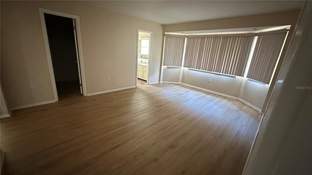 339 Pine Tree Road Venice, FL 34293 - Photo 14 of 22