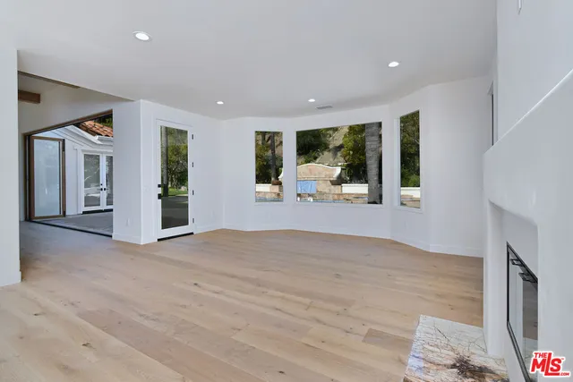 $4,295,000 | 25605 Melbourne Court, Calabasas, CA 91302
