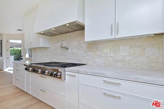 $4,295,000 | 25605 Melbourne Court, Calabasas, CA 91302