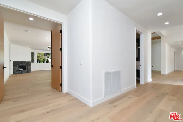 $4,295,000 | 25605 Melbourne Court, Calabasas, CA 91302