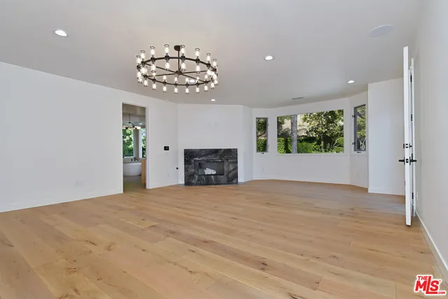 $4,295,000 | 25605 Melbourne Court, Calabasas, CA 91302