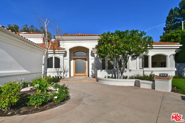 $4,295,000 | 25605 Melbourne Court, Calabasas, CA 91302