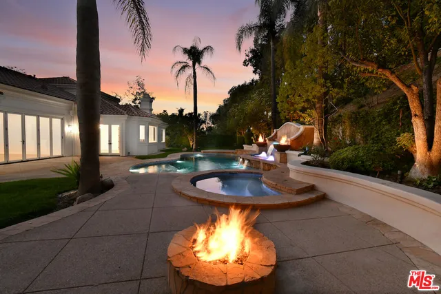 $4,295,000 | 25605 Melbourne Court, Calabasas, CA 91302