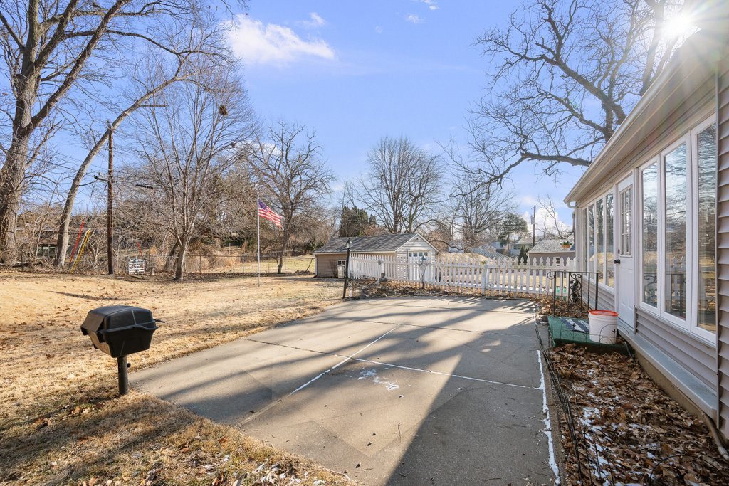 3237 14th Street Rock Island, IL 61201 - Photo 28 of 35