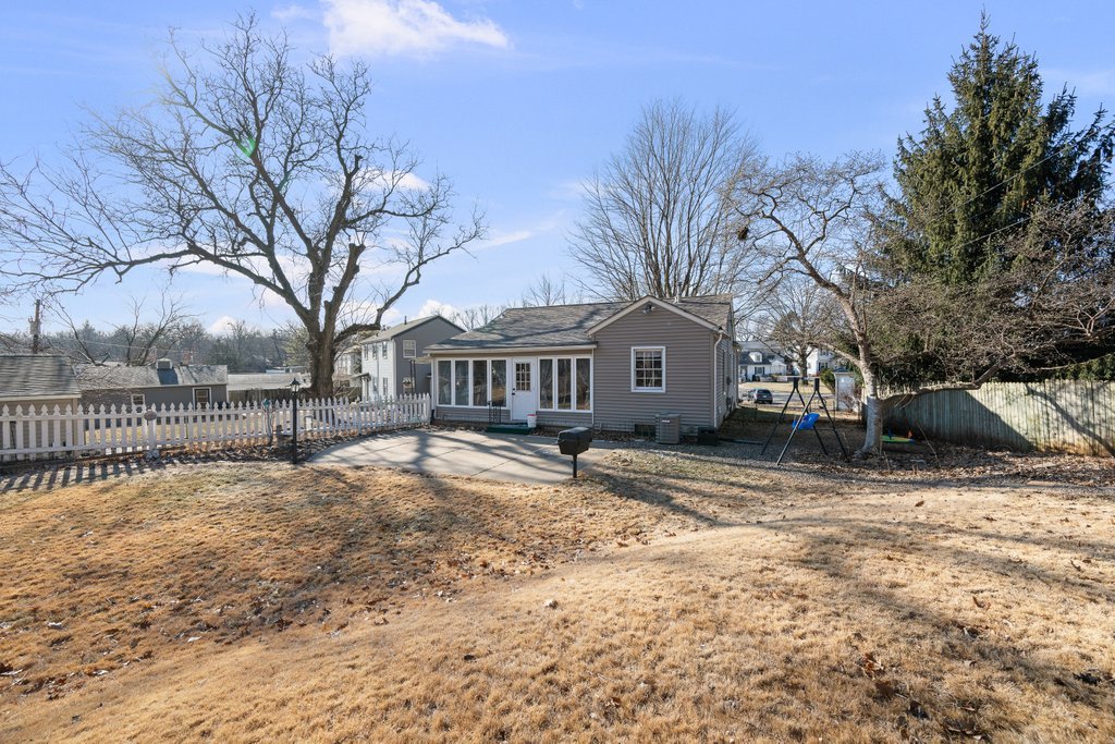 3237 14th Street Rock Island, IL 61201 - Photo 30 of 35