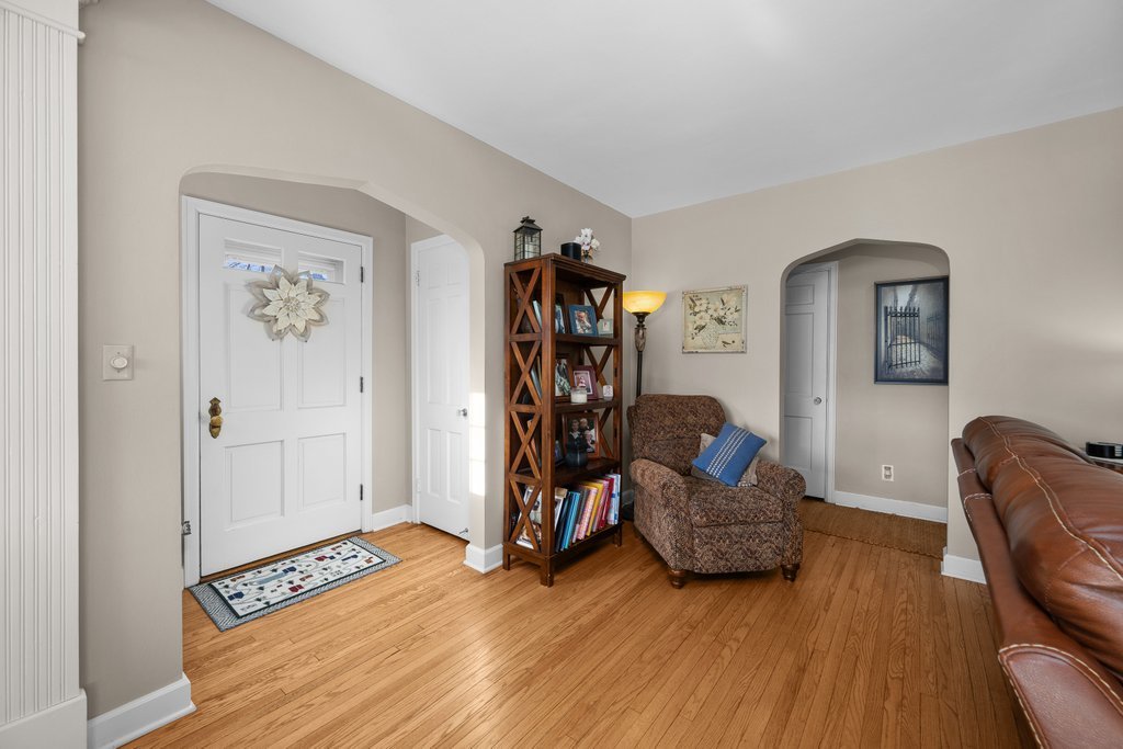 3237 14th Street Rock Island, IL 61201 - Photo 3 of 35