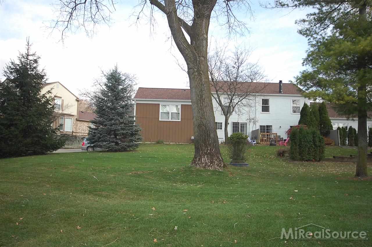 1470 Saddle Lane Rochester Hills, MI 48306 - Photo 11 of 13