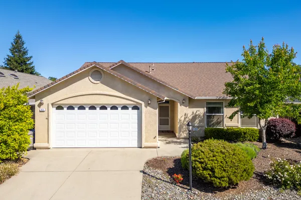 $425,000 | 655 Mammoth Path, Redding, CA 96003
