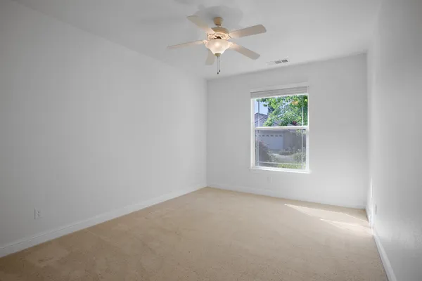 $425,000 | 655 Mammoth Path, Redding, CA 96003
