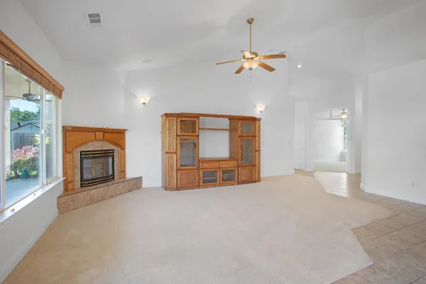 $425,000 | 655 Mammoth Path, Redding, CA 96003