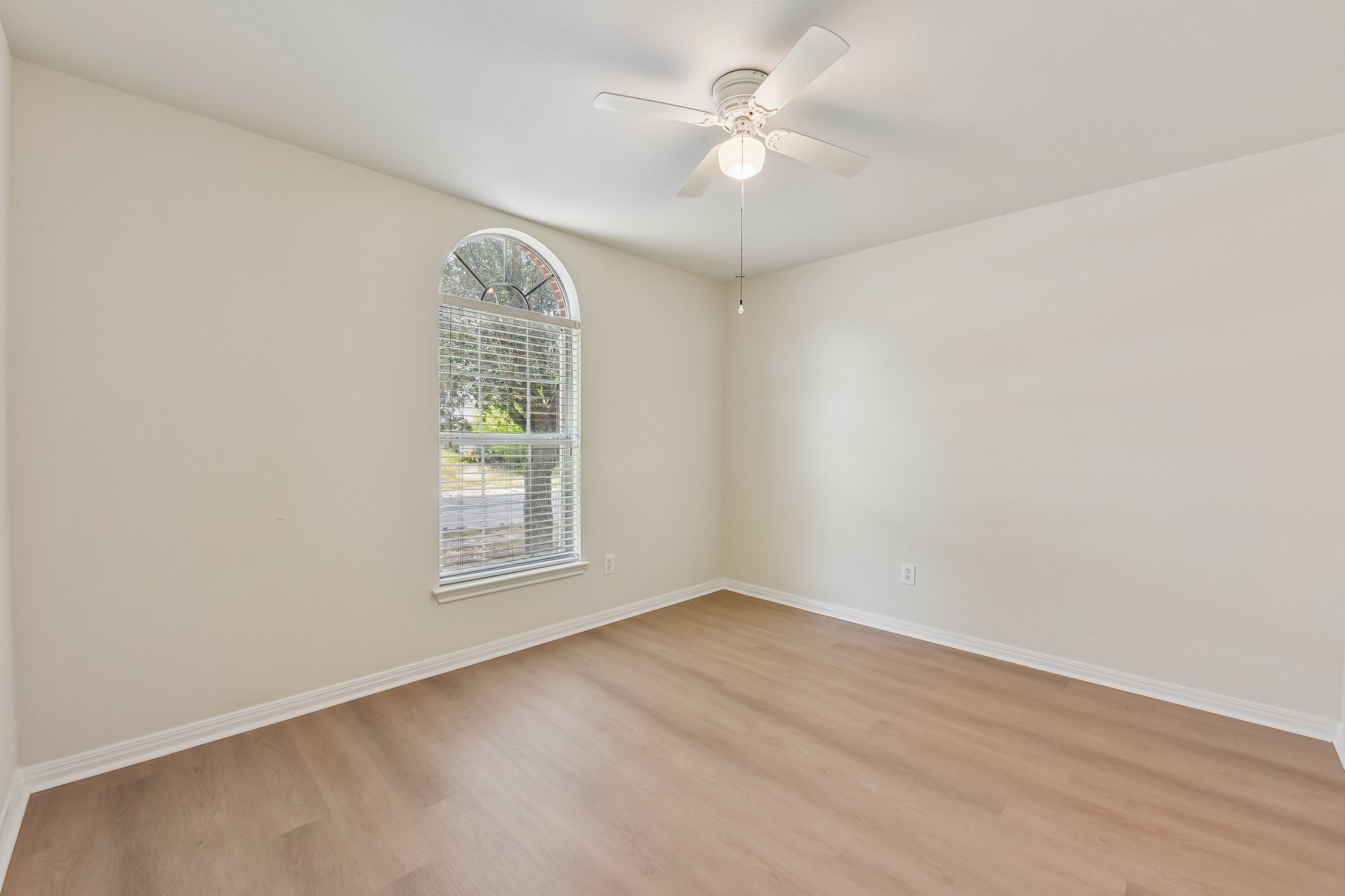 11809 Dunfries Lane Austin, TX 78754 - Photo 13 of 34