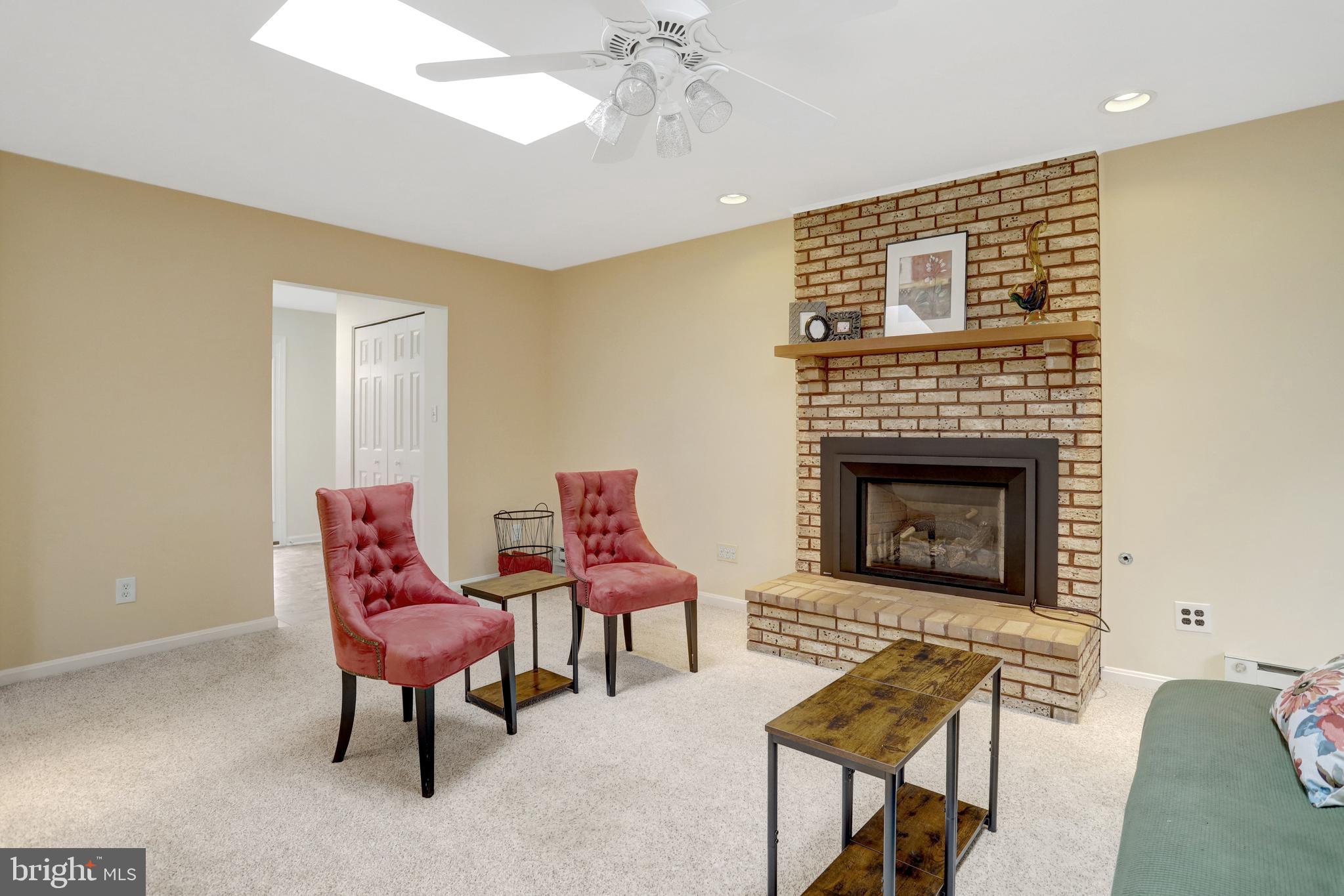 8816 Victoria Road Springfield, VA 22151 - Photo 21 of 76