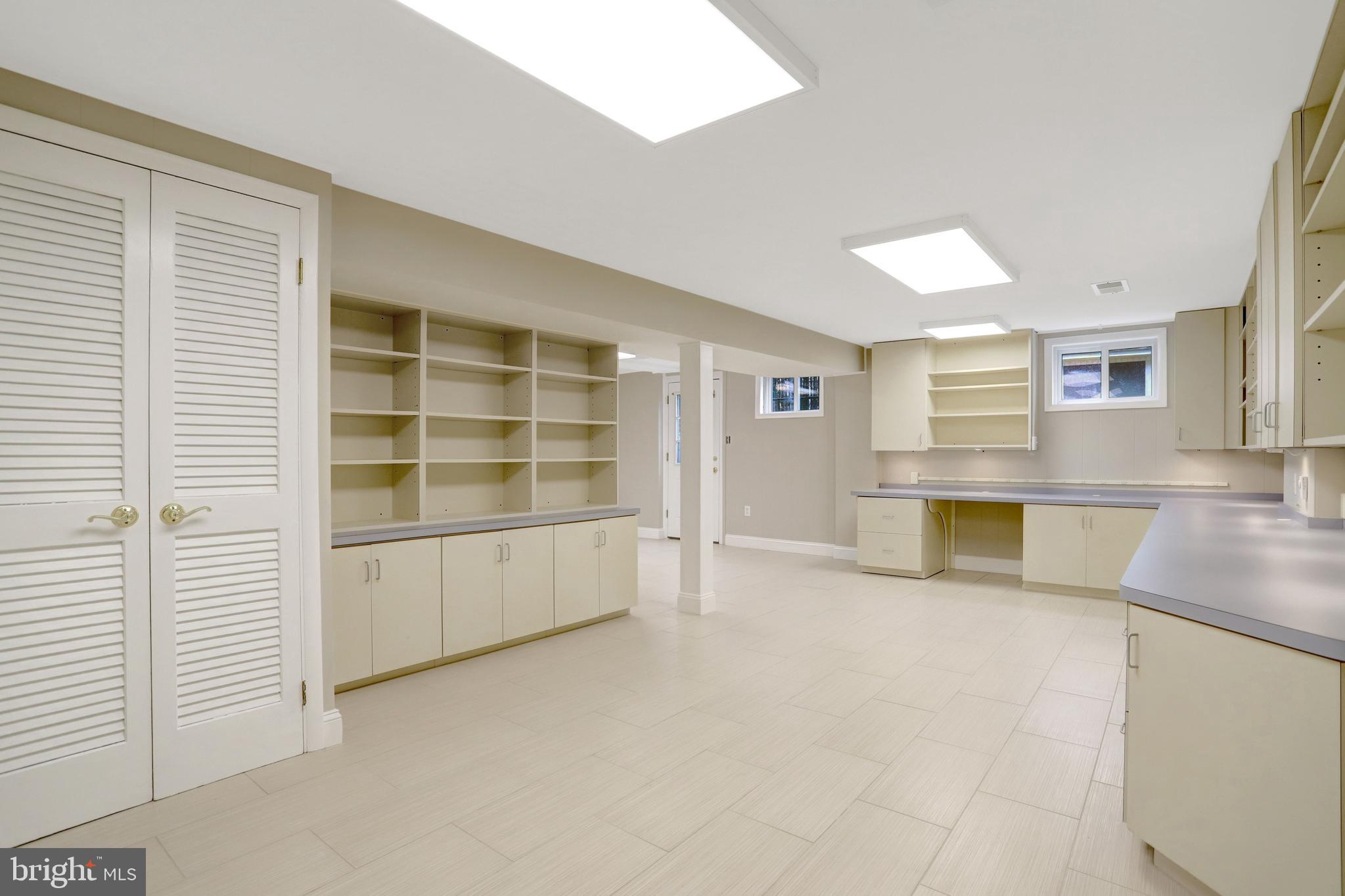 8816 Victoria Road Springfield, VA 22151 - Photo 54 of 76