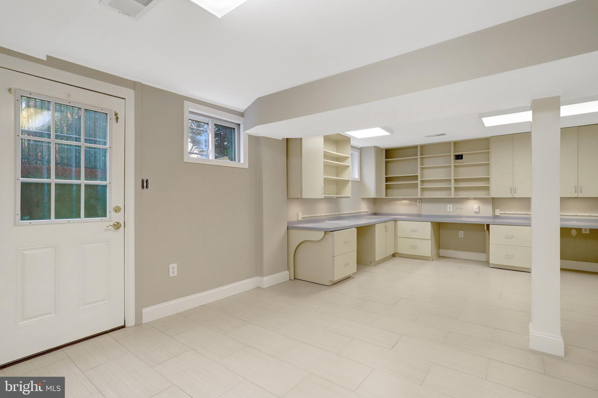 8816 Victoria Road Springfield, VA 22151 - Photo 59 of 76