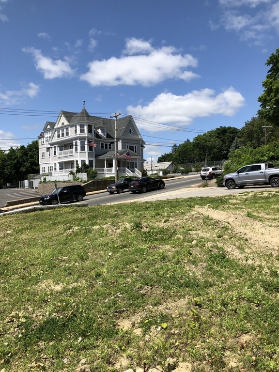 281 Broadway Methuen, MA 01844 - Photo 5 of 7
