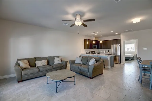 $2,250 | 13971 Ports O Call Drive, Corpus Christi, TX 78418